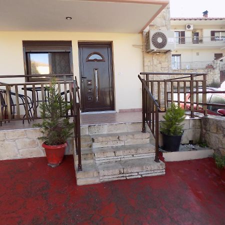 Elzaf2 Apartment Афитос Екстериор снимка