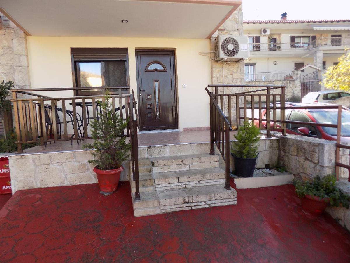 Elzaf2 Apartment Афитос Екстериор снимка